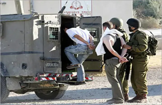 الاحتلال الإسرائيلي يعتقل 15 فلسطينيا بالضفة الغربية والقدس المحتلة
