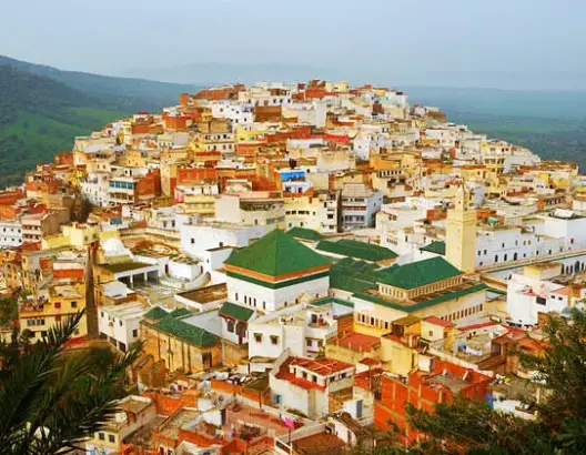 التوقيع على اتفاقية شراكة لتنمية وتطوير القطاع السياحي بمكناس