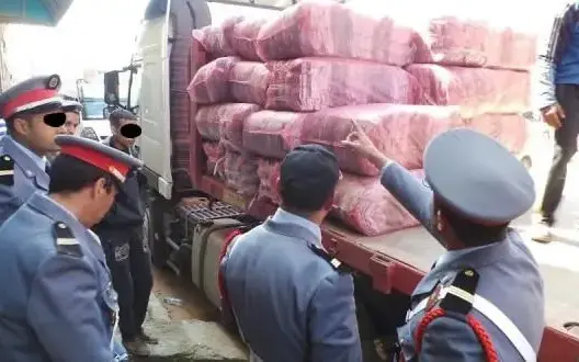 حجز كمية من المواد المهربة بمستودع عشوائي بالدار البيضاء