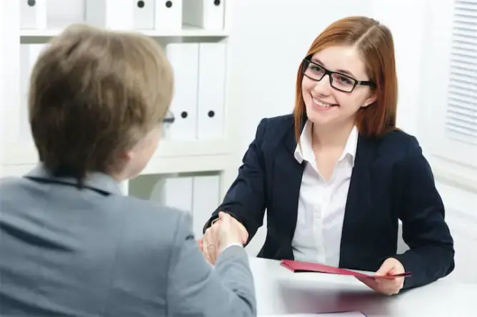 كيف تتحايل على أسئلة مقابلة العمل!