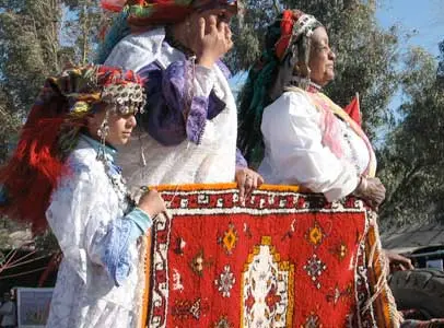 تازناخت تحتفي بالزربية الواوزكيطية