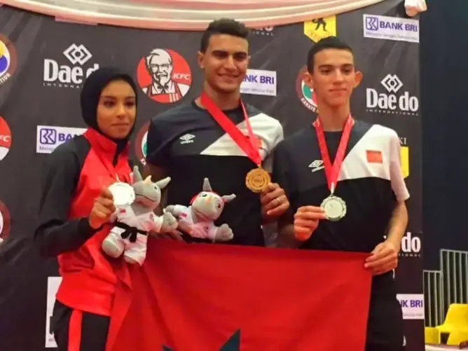 المنتخب المغربي لرفع الأثقال يتأهل للألعاب الأولمبية ويحل رابعا ببطولة إفريقيا