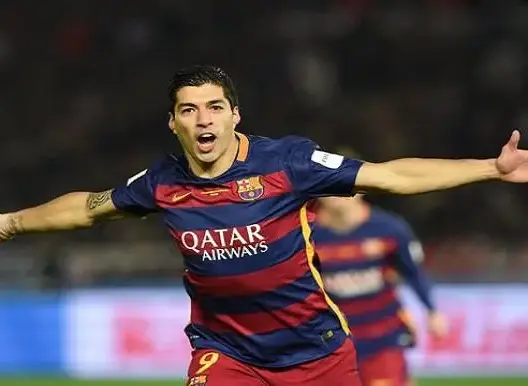 سواريز يتوج برشلونة بطلا للدوري الإسباني بفارق نقطة عن الريال