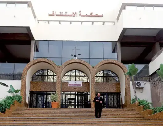 أدين بقتل زوجته بـ15 سجنا وقضى 3 سنوات بالسجن قبل أن يبرئه القضاء