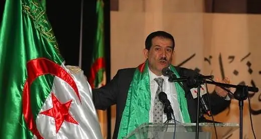 سياسي جزائري: المغرب يشكل خطرا ويستهدف استقرار دول الجوار