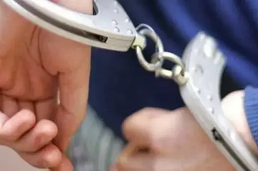 توقيف شخصين بمراكش للاشتباه في إضرامهما النار عمدا في شخص آخر