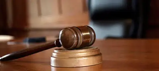 محاكم إيطاليا تتسابق لتبرئة لصٍ سرق ليعيش