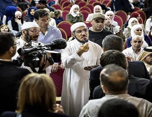 داعية سعودي: المثلية لا تقصي أصحابها من الإسلام