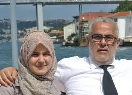 كان على ابنة بن كيران إحراق دبلوماتها