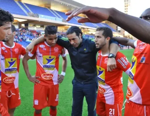الكوكب يواصل تألقه إفريقيا ويعود بفوز أمام أهلي طرابلس