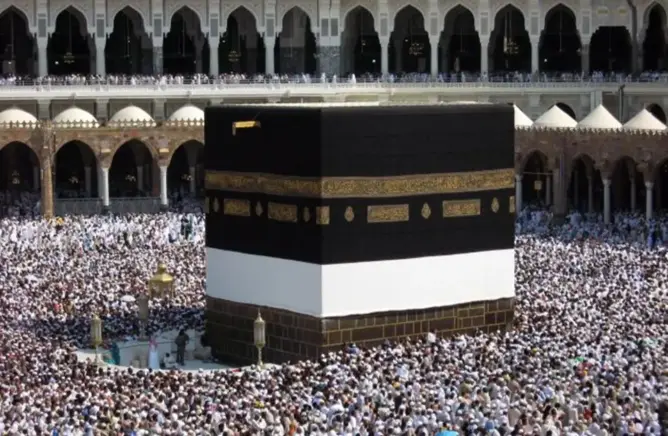 حالة طوارئ في مكة استعداداً لليلة 27 رمضان