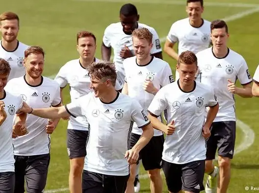 ألمانيا تلتقي مع سلوفاكيا في أول اختبار جدي في “اليورو”