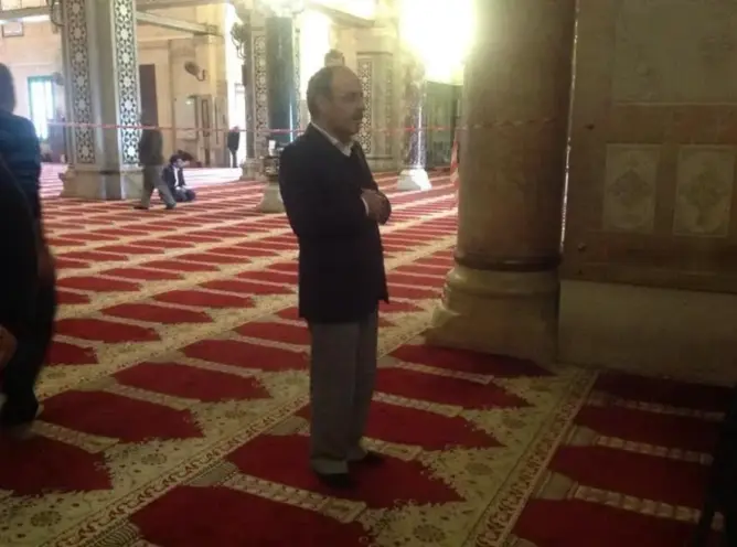 العماري: قاطعت من نشر صوري وأنا أصلي في القدس لـ6 أشهر