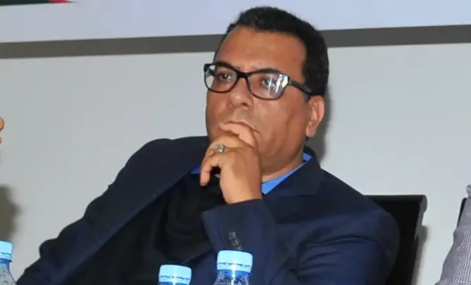 السليمي: “بيجيدي” اخترقته الدولة و”بام” مضطرب الهوية