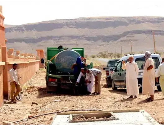 في زاكورة .. دواوير يصلها الماء الشروب مرة في الشهر!