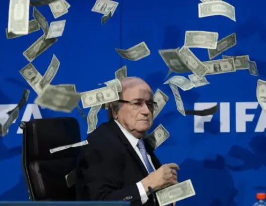 بلاتر يكشف طريقة التلاعب في قرعة منافسات أوروبية