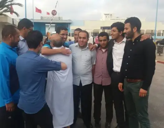 رقيب الوقاية المدنية أفقيرن يعانق الحرية بعد استئناف الحكم