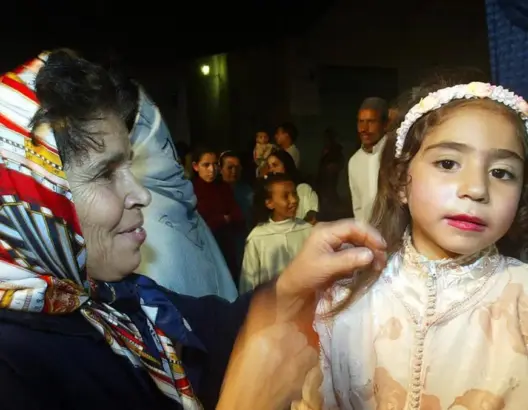 هكذا يحرص الفقراء في المغرب على إحياء تقاليد رمضان