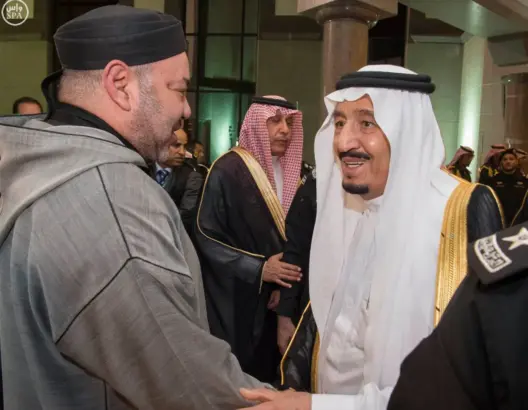 خادم الحرمين الشريفين يهنئ الملك بمناسبة شهر رمضان المبارك