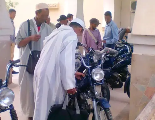 اعتداء على عون سلطة من طرف زملائه بسبب “البام”