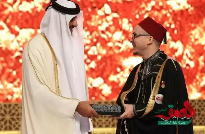 أمير قطر يكرّم طالبا مغربيا متفوقا