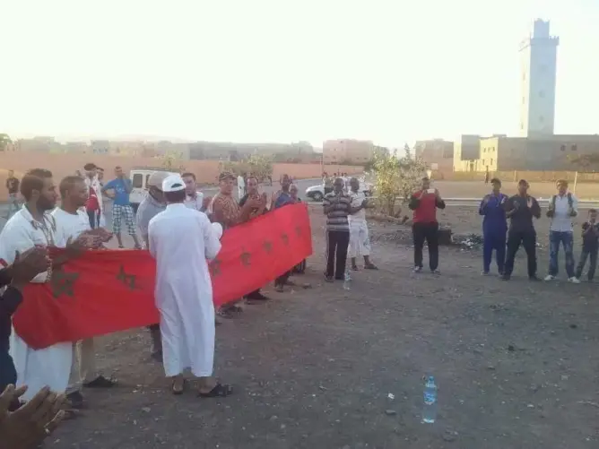 هيئات بأكدز تحتج ضد الاستيلاء على مساحات خضراء وملاعب القرب