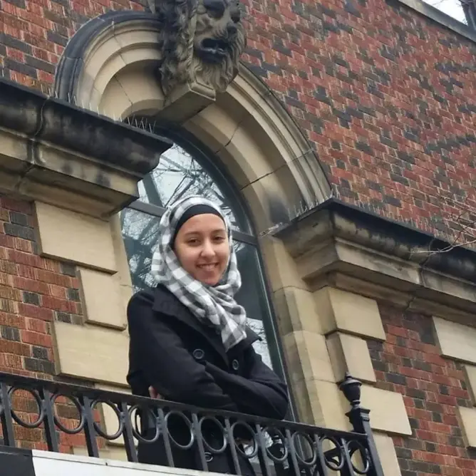 مغربية ضمن الفائزين بمنحة التفوق في كندا