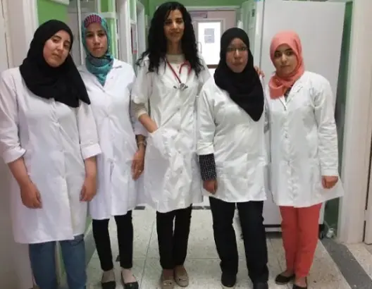 طبيبة تعيد الأمل للأطفال المرضى بزاكورة وتحدث قسما لهم بالمستشفى