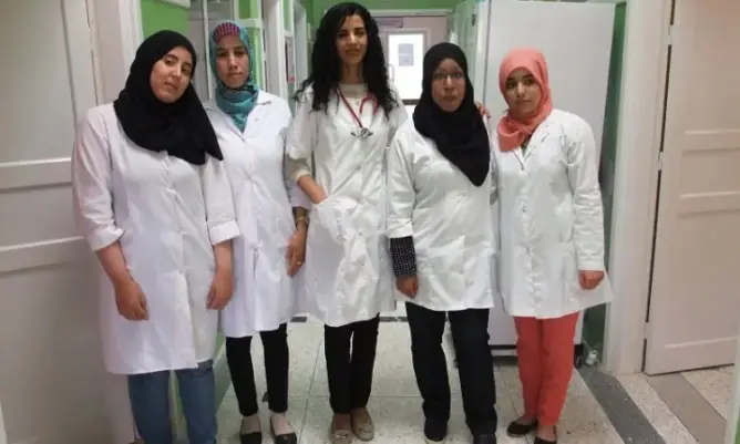 طبيبة تعيد الأمل للأطفال المرضى بزاكورة وتحدث قسما لهم بالمستشفى