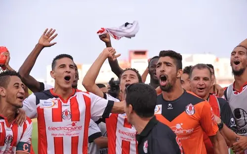 بعد الشوط الأول.. البطولة رباطية رغم تفوق الوداد على تطوان