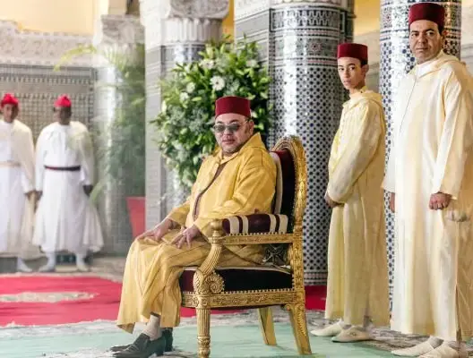 سياسيون حول 20 سنة من حكم الملك: أوراش كبرى وغياب للديمقراطية