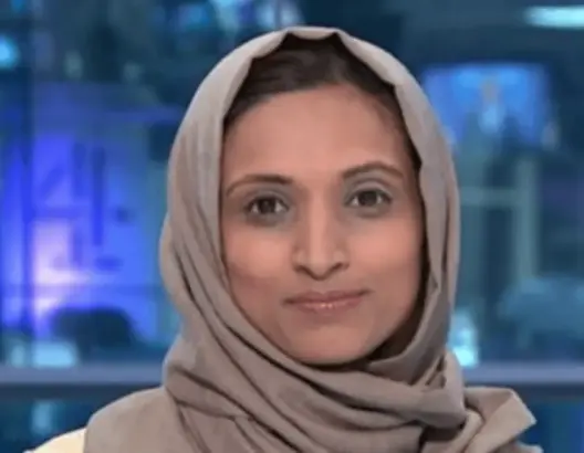 “سقطة إلكترونية” تكشف هوية مناصري “مذيعة الحجاب”