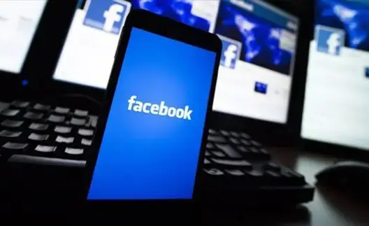 صورة فتاة على فيسبوك تتسبب بمقتل 3 أشخاص