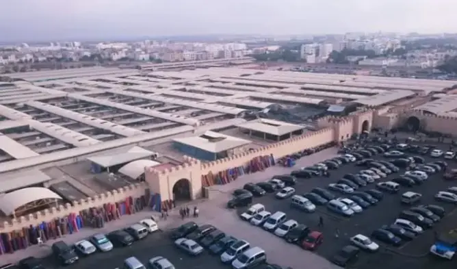 بلدية أكادير تطلق حملة كبرى لتحرير الملك العمومي بسوق الأحد