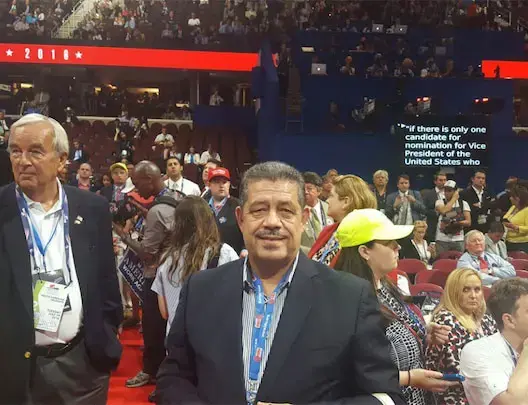 شباط يشارك في مؤتمر تقديم المرشح الجمهوري “ترامب” (صور)