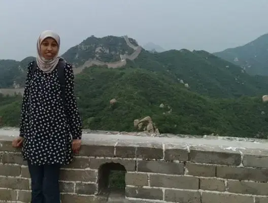 سلمى .. مغربية تخوض السباق بضراوة لنيل جائزة “الجسر الصيني” العالمية