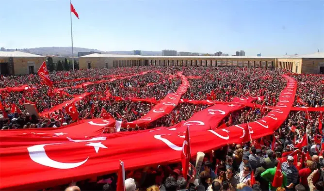 الانقلاب التركي.. الفشل الذي عزز نجاح أردوغان