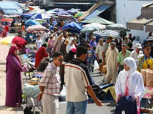 التحول الثقافي للمجتمع المغربي.. عندما تطغى النزعة الفردانية