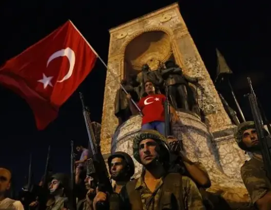 سفارة تركيا بالرباط تؤكد انتصار الشعب على “الانقلاب”