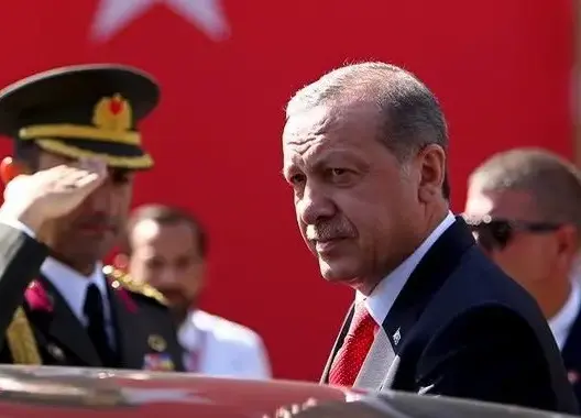 أردوغان يدعو أمريكا لتسليم “كولن” ويتهمه بالتورط في الانقلاب