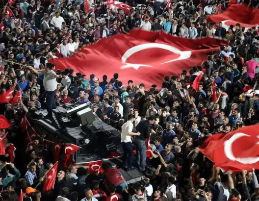 جماعة الإخوان المسلمين تدين المحاولة الانقلابية بتركيا