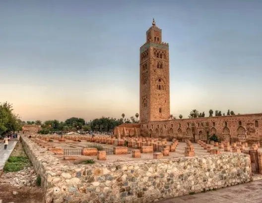 مشروع متطور للإنارة العمومية بمراكش والداخلية تراقبه لتعميمه بالمدن