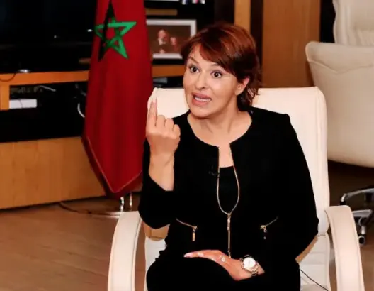الحيطي تكشف معطيات غير مسبوقة عن “نفايات إيطاليا” وتعتذر