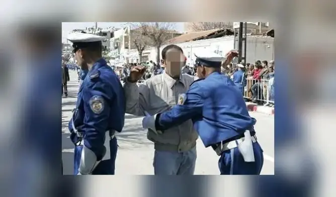وضع المغاربة تحت المراقبة الأمنية والاستخباراتية في الجزائر