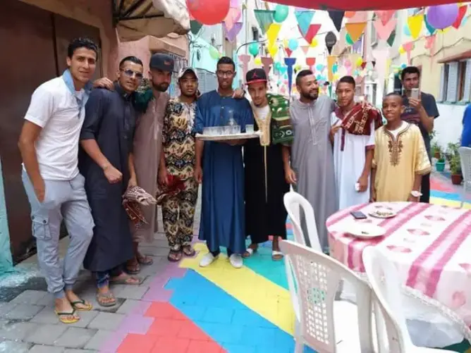 بالصور.. سكان حي الأمل بالقنيطرة يحتفلون بالعيد كأسرة واحدة