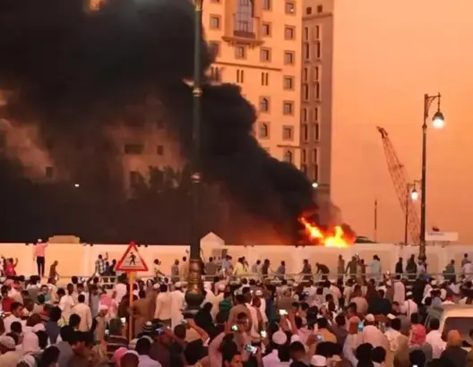 5 قتلى حصيلة تفجيرات المدينة المنورة والقطيف بالسعودية
