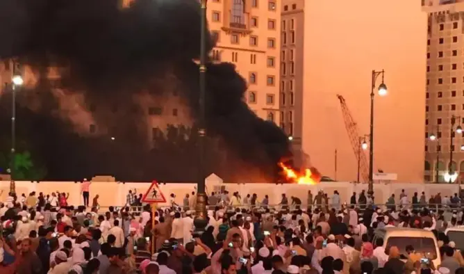 5 قتلى حصيلة تفجيرات المدينة المنورة والقطيف بالسعودية