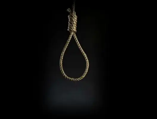 أستاذ يتحدر من زاكورة يشنق نفسه بمدينة آيت ملول