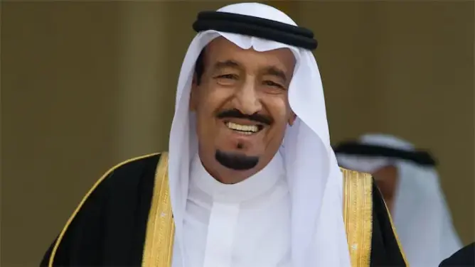 العاهل السعودي يزور طنجة لقضاء عطلته الصيفية