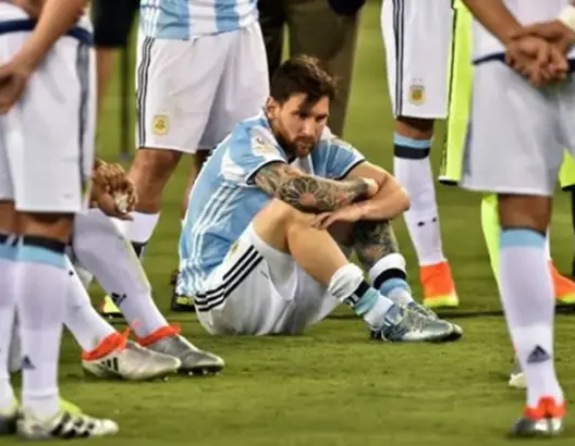 مدلك منتخب الأرجنتين: ميسي سيتراجع عن قرار اعتزاله